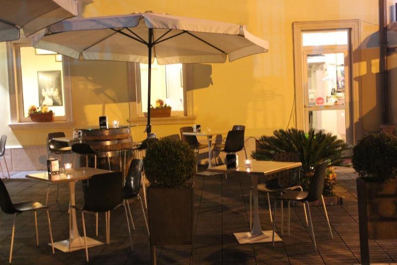 Hotel Opera Dossobuono Dış mekan fotoğraf