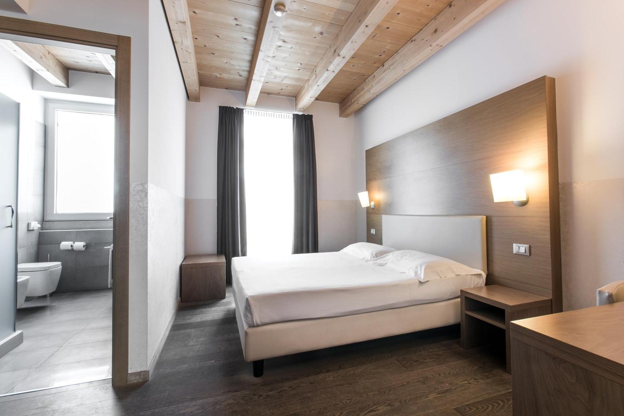 Hotel Opera Dossobuono Dış mekan fotoğraf