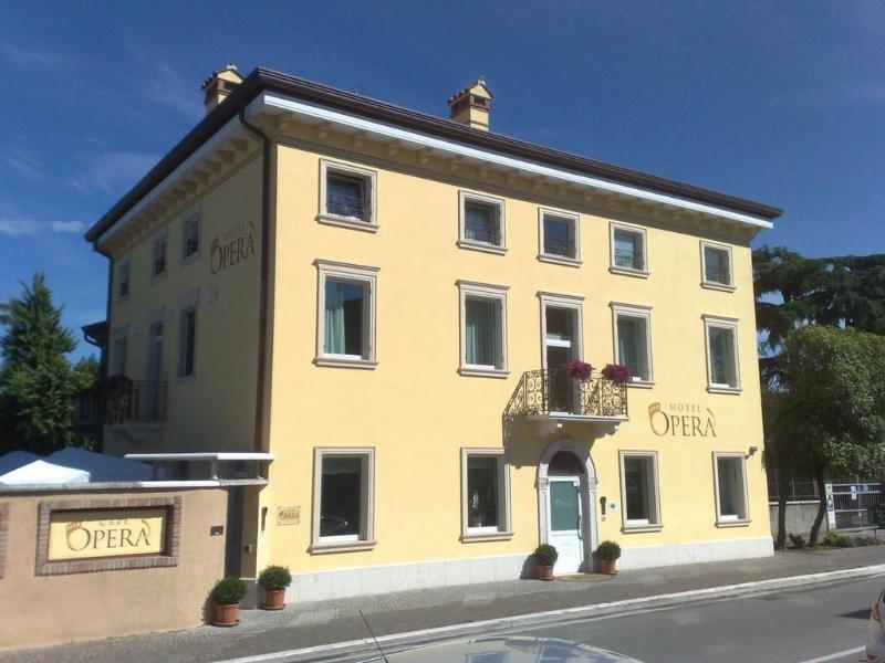 Hotel Opera Dossobuono Dış mekan fotoğraf
